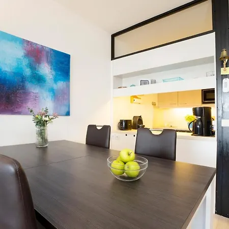 Panoramic Haus A8-9